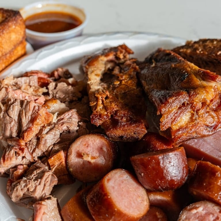 Deli Sandwiches: Savory Classics and Unique Creations